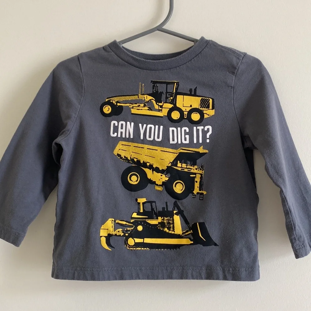 *EUC* The Children’s Place Construction Truck Long Sleeve Graphic Tee